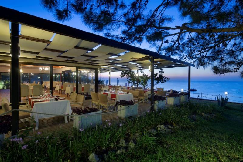 Fun And Sun Club Saphire Hotel เทคิโรวา ภายนอก รูปภาพ